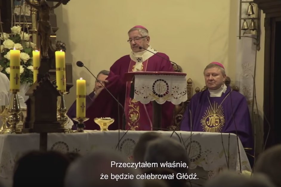 "Tylko nie mów nikomu", dokument o pedofilii wśród księży, ma już prawie 21 milionów wyświetleń w serwisie YouTube. Tomasz Sekielski poinformował, że produkcja jest już dostępna w hiszpańskiej wersji językowej.
