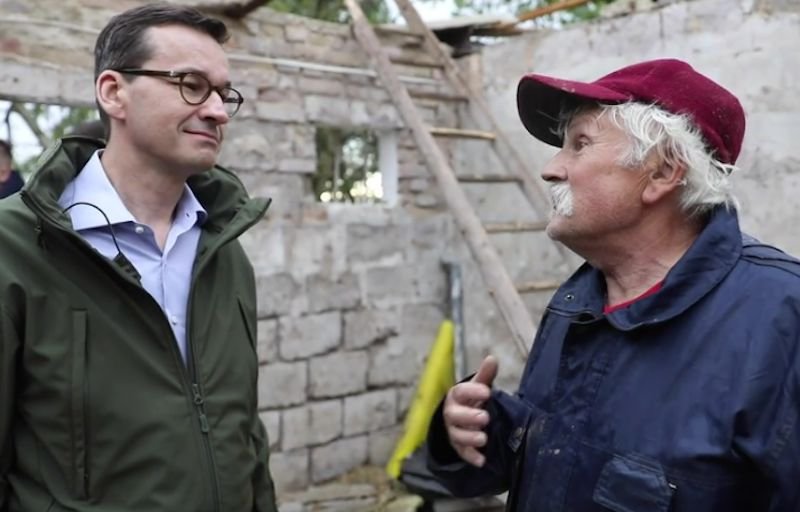 TVP Info materiałem o trąbach powietrznych ociepliła wizerunek całego rządu PiS.