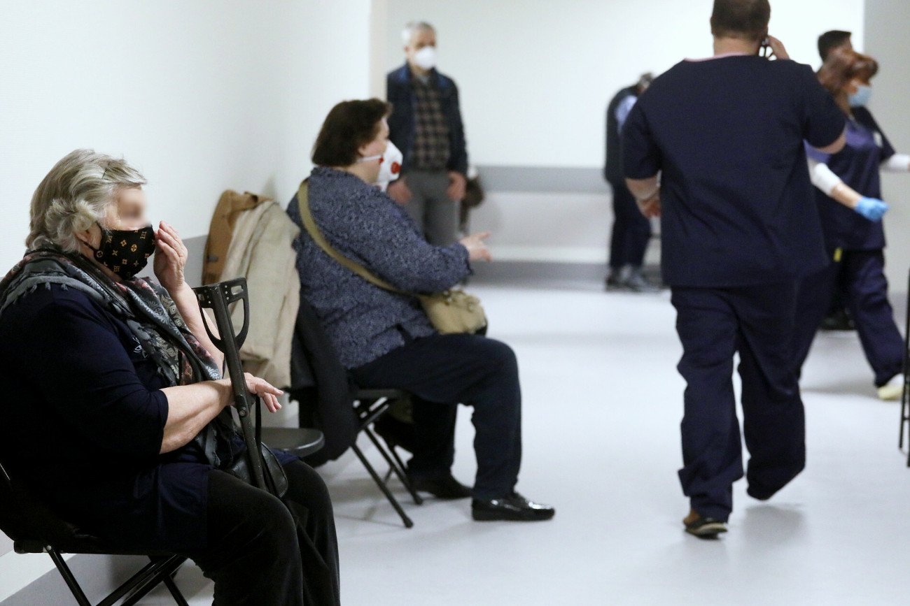 Porozumienie Zielonogórskie protestuje przeciwko insynuacjom Ministerstwa Zdrowia. Zapewnia, że poradnie przyjmują wszystkich chorych - tych z COVID-19 też.