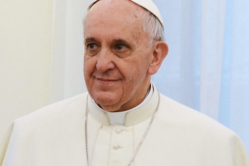 Papież Franciszek zadzwonił do zgwałconej Argentynki.