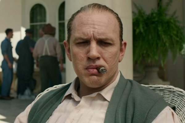 Al Capone miał też ksywę "Scarface" (Człowiek z blizną)