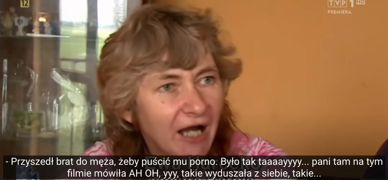 Kadr ze "Sprawy dla reportera" z transkrypcją