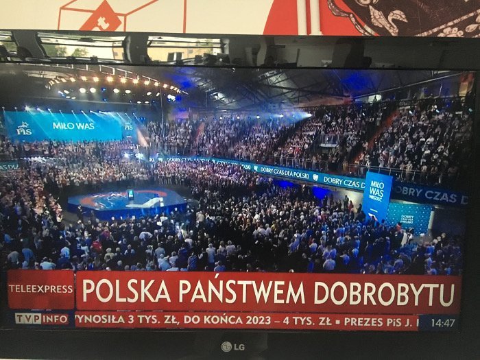 Konfederacja rozprawia się z obietnicami PiS. "Kaczyński sprowadza na Polskę nieszczęście!" – pisze "Najwyższy Czas".
