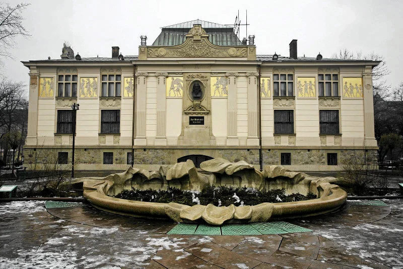 24.12.2011 Kraków, Pałac Sztuki przy Placu Szczepańskim