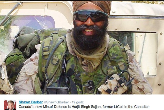 Harjit Sajjan doświadczenie wojskowe zdobywał m.in. w Afganistanie i Bośni
