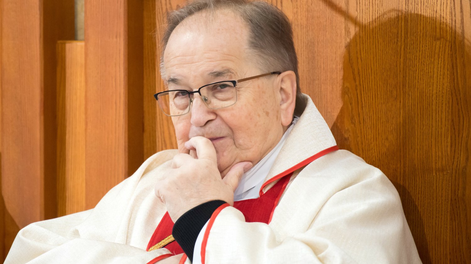 Katolicka rozgłośnia Tadeusza Rydzyka radzi kobietom, jak być dobrą żoną w sypialni.