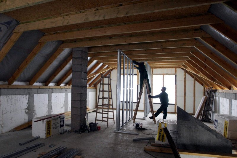 Budowa domu - szybki kurs szarej strefy.