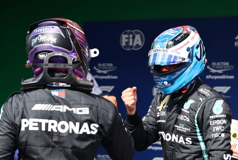Valtteri Bottas wygrał kwalifikacje do Grand Prix Portugalii przed Lewisem Hamiltonem