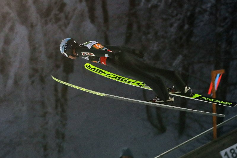 Świetne wiadomości z konkursu PŚ w Innsbrucku. Kamil Stoch najlepszy!
