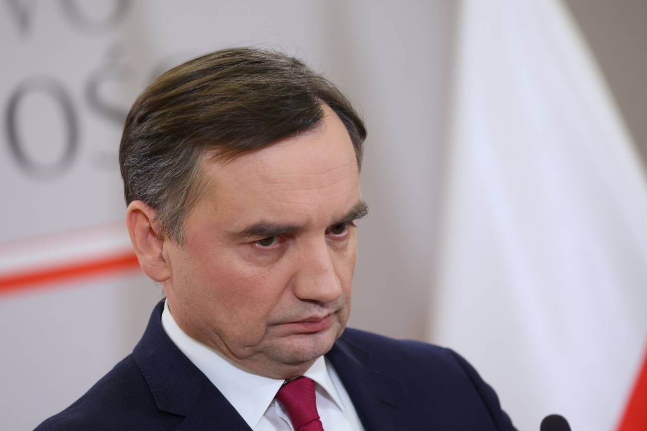 Sondaż: Polacy o stanie sądownictwa za czasów Ziobry. Miażdżące odpowiedzi