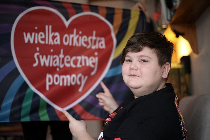 14-letni Łukasz Berezak ze Szczecina od 2012 r. angażuje się w Finały WOŚP. Przed rokiem ustanowił oficjalny rekord zebranych pieniędzy spośród wszystkich wolontariuszy w Polsce, kwestujących na ulicach.