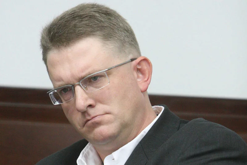 Prokuratura umorzyła śledztwo w sprawie słów Grzegorza Brauna. Uznano, że reżyser nie wzywał do zbrodni.