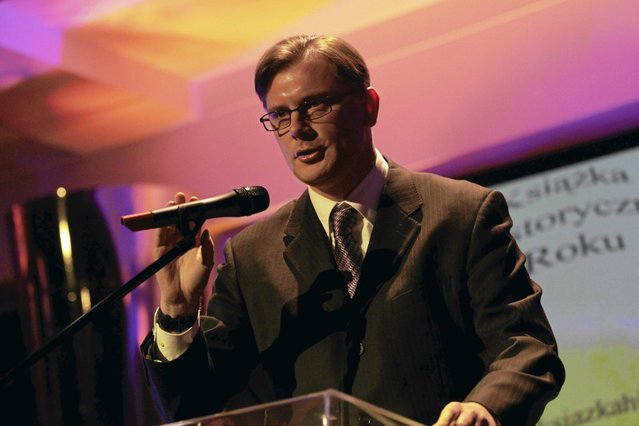 Cenckiewicz triumfuje i przebacza tym, którzy go obrażali i krzywdzili.