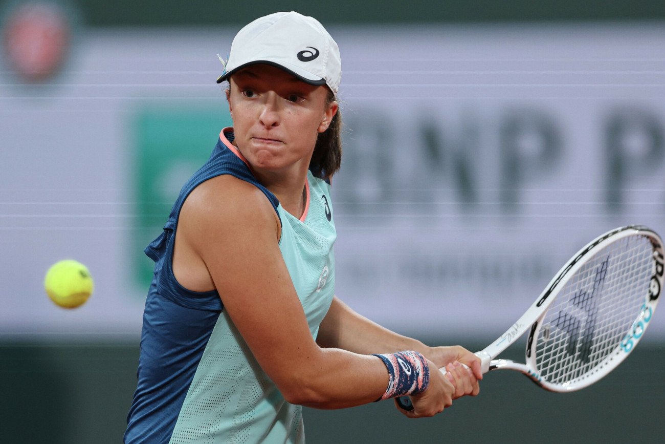 Iga Świątek bez najmniejszych problemów awansowała do drugiej rundy wielkoszlemowego turnieju Rolanda Garrosa.