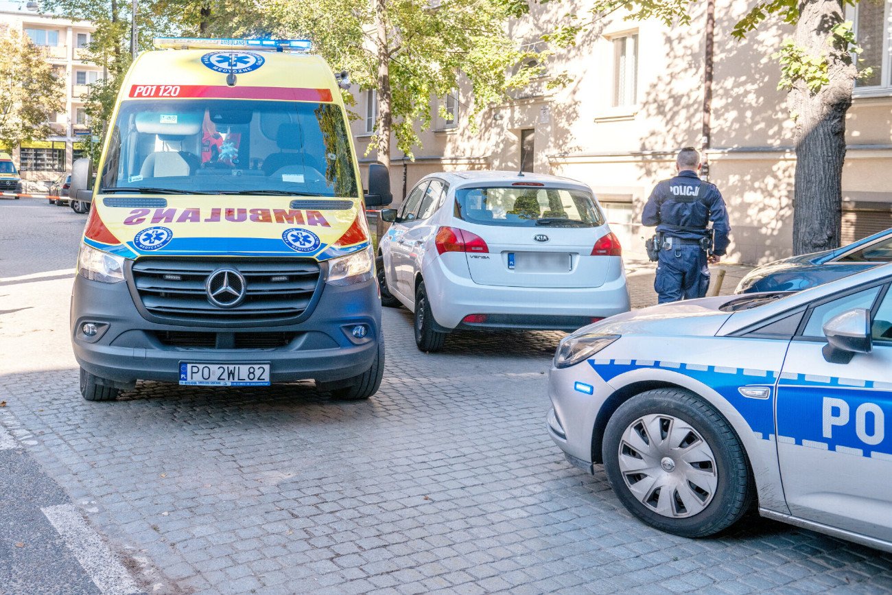 Świadkowie ataku nożownika na przedszkolaków: Zaczepiał innego mężczyznę