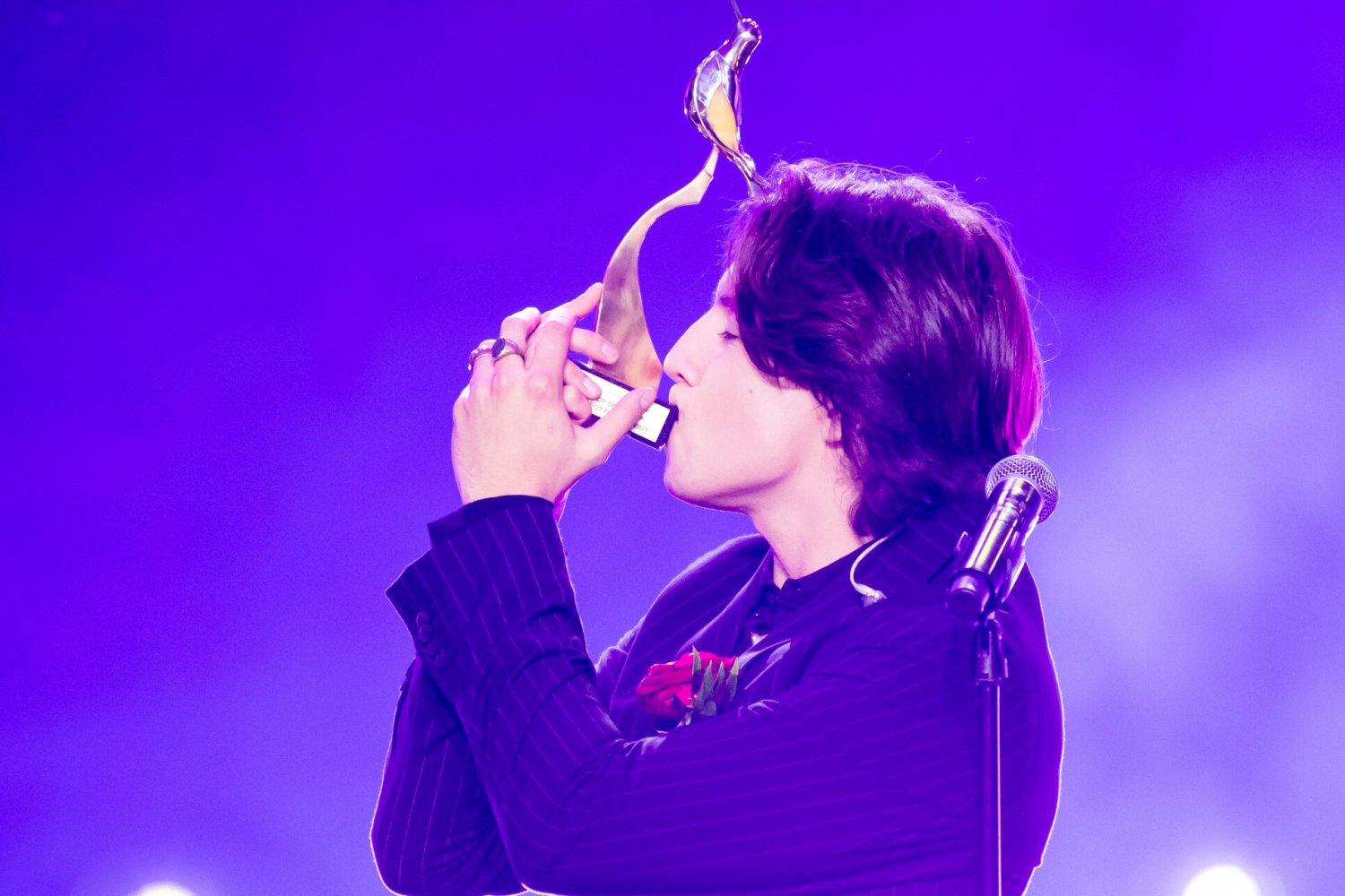 Festiwal w Sopocie ma już ponad 50 lat, a jego najważniejszą nagrodą pozostaje Bursztynowy Słowik