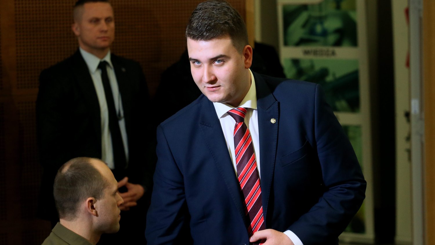 Prokuratura bada między innymi kontakty Misiewicza z obecnym szefem MSZ Zbigniewem Rauem.