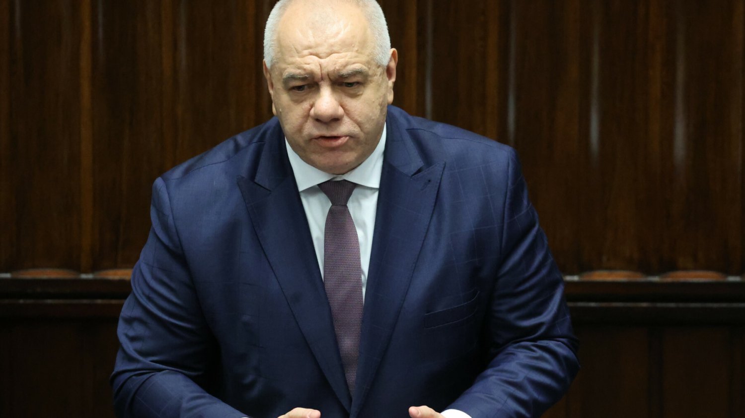 Jacek Sasin ogłasza, że gazu nam nie zabraknie.