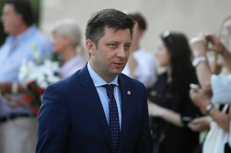 Michał Dworczyk wytłumaczył, dlaczego w środku swojej kwarantanny pojawił się na pierwszym posiedzeniu rządu.
