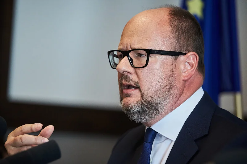 Jarosław Kurski bardzo ostro komentuje atak nożownika na prezydenta Gdańska.