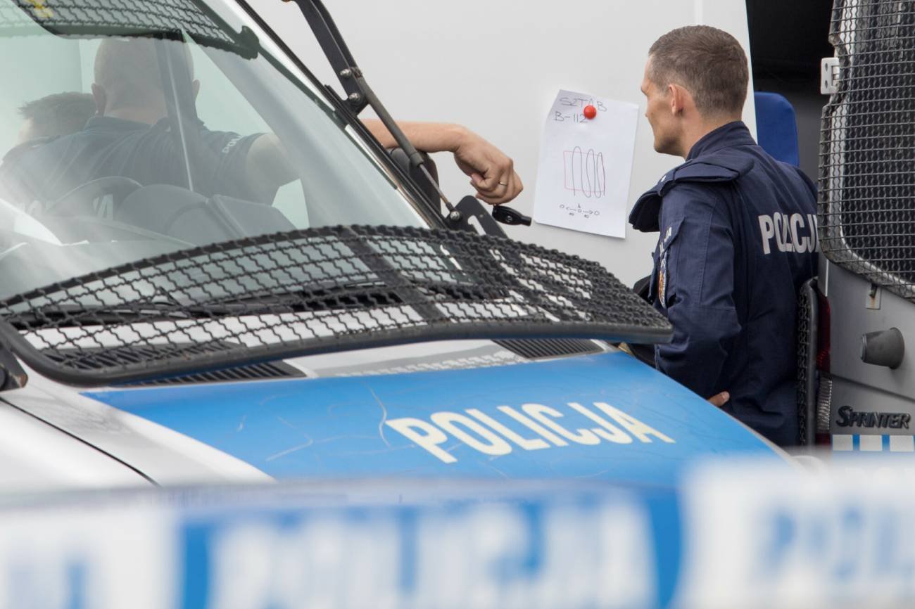 Reda: Córka i ojciec znalezieni martwi w mieszkaniu. Co było przyczyną?