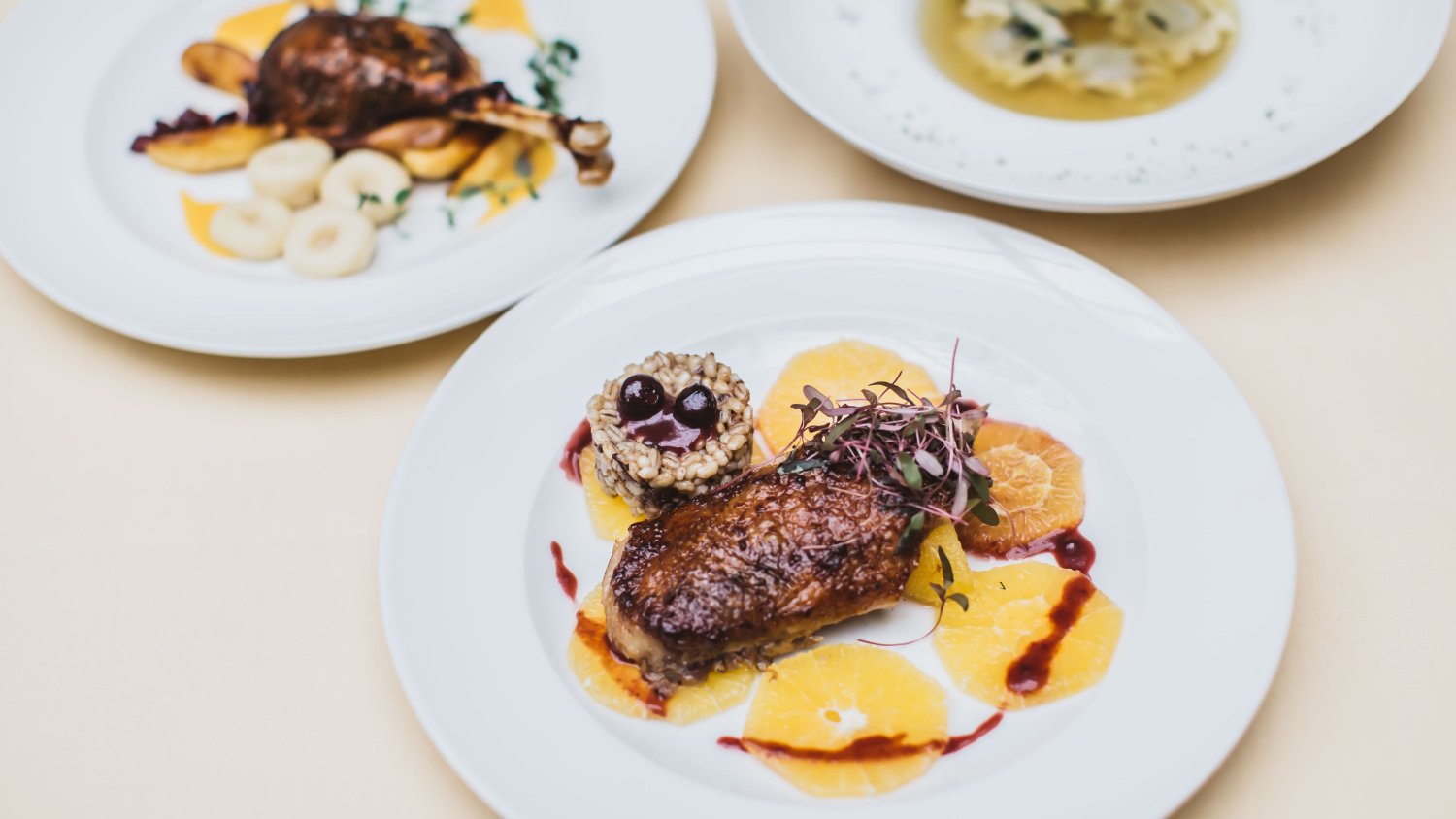 Kiedyś gęsina gościła na polskich stołach bardzo często. Dziś jemy ją tylko od święta.