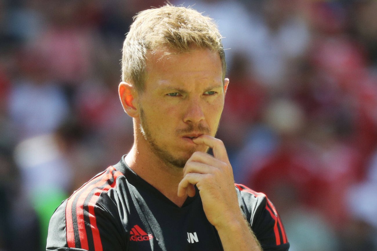 Julian Nagelsmann uderza w Roberta Lewandowskiego.