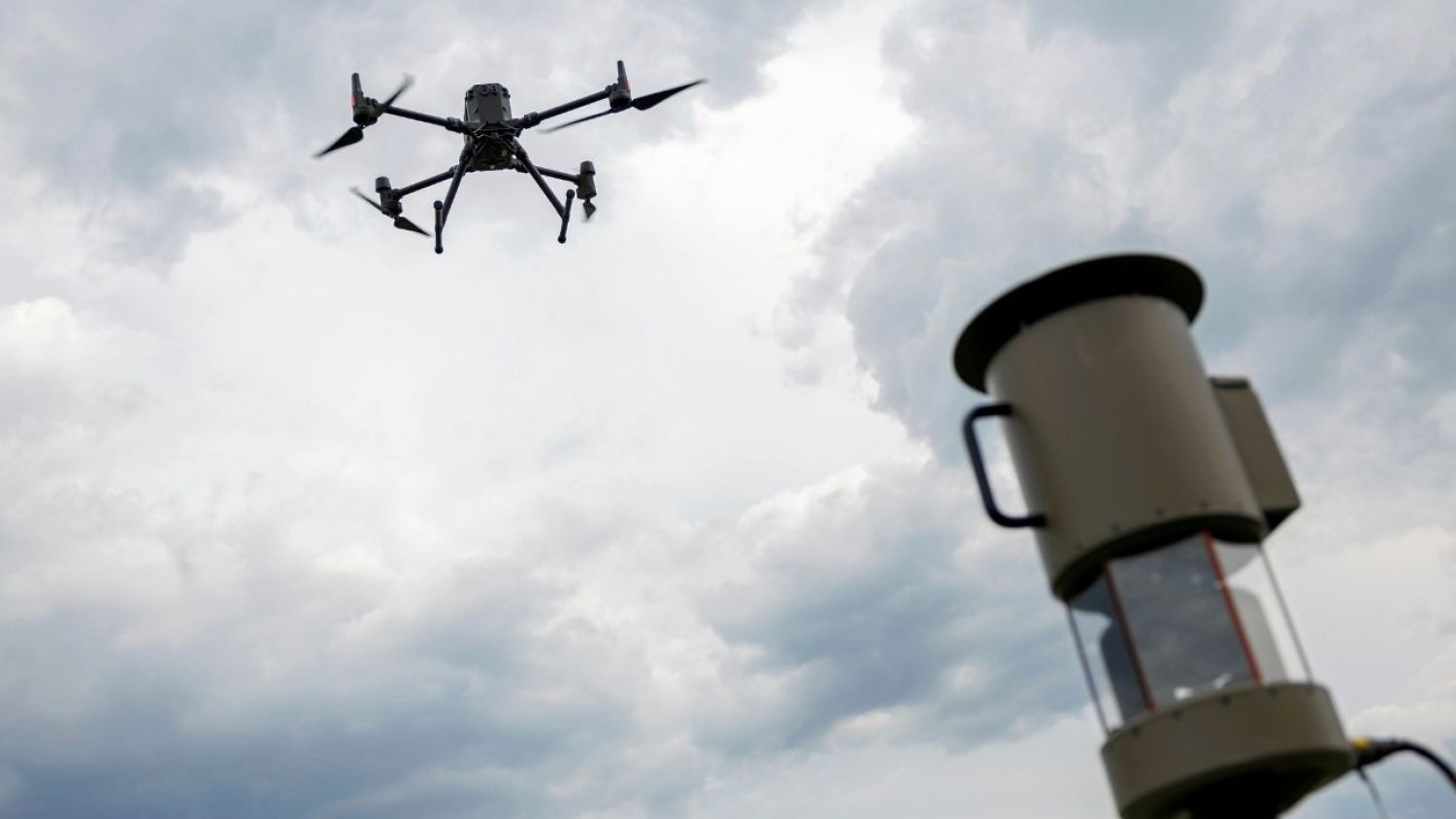 W Estonii spadł dron. W Estonii spadł dron.