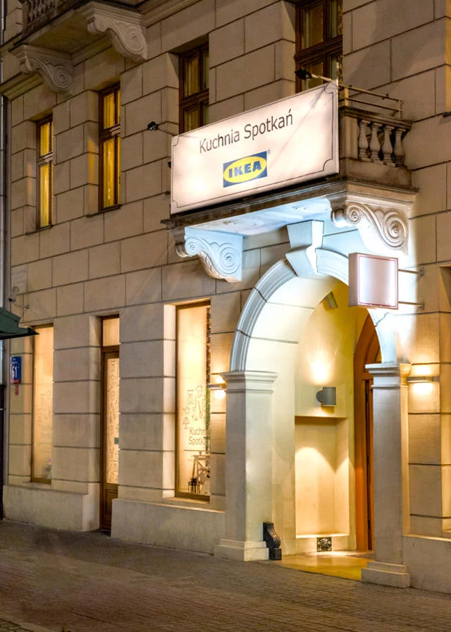 Kuchnia Spotkań znajduje się w ścisłym centrum Warszawy.