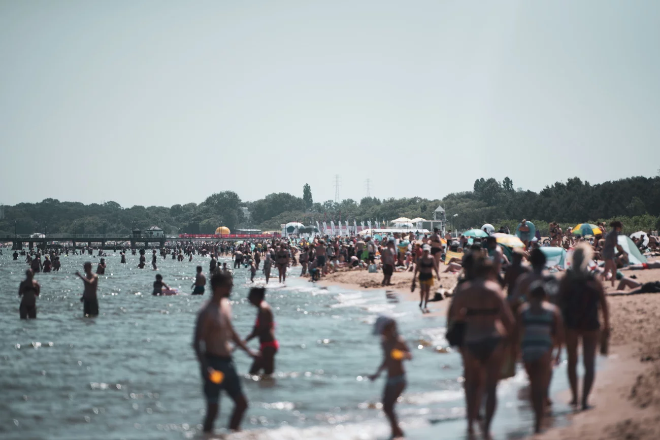 Podróż nad Bałtyk będzie droższa. Tylko w tej sytuacji kierowcy nie zapłacą plaża Gdańsk Brzeźno
