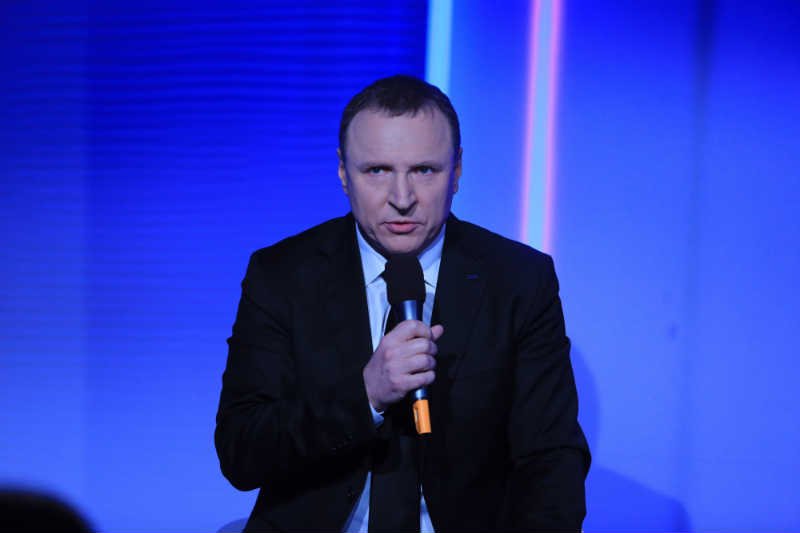 Od rozwodu Jacek Kurski nie płaci na utrzymanie syna Olgierda – podaje wp.pl.