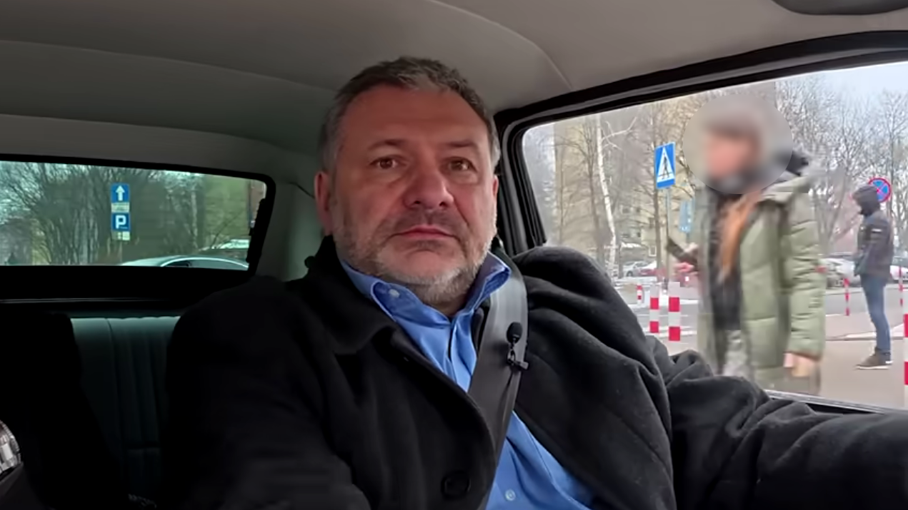 "Nie ma świętych krów". Wpadka Żurka na wizji, wiadomo już, co z karą