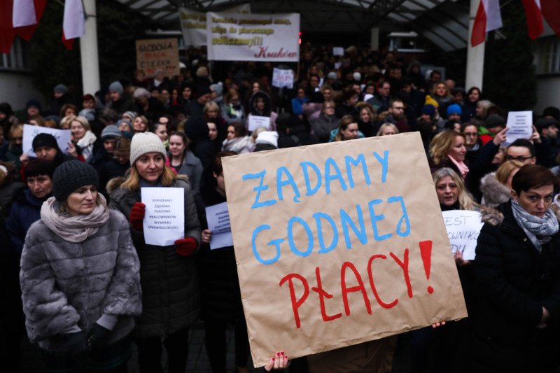 Pracownicy administracji sądowej protestują od 10 grudnia