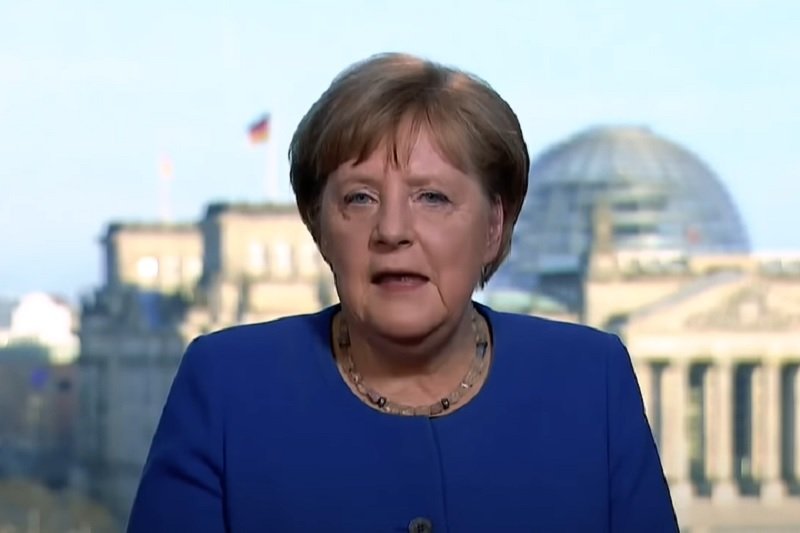 Partia Angeli Merkel ujawniła, ile łóżek na OIOM-ach mają Niemcy.
