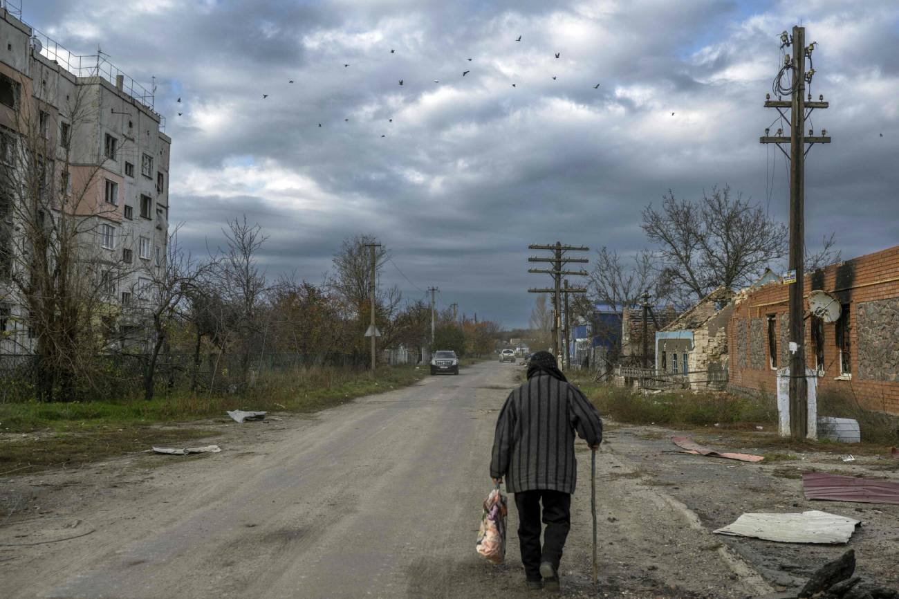 Ukrainka zgwałcona przez rosyjskiego żołnierza. "Błagałam, żeby przestał"