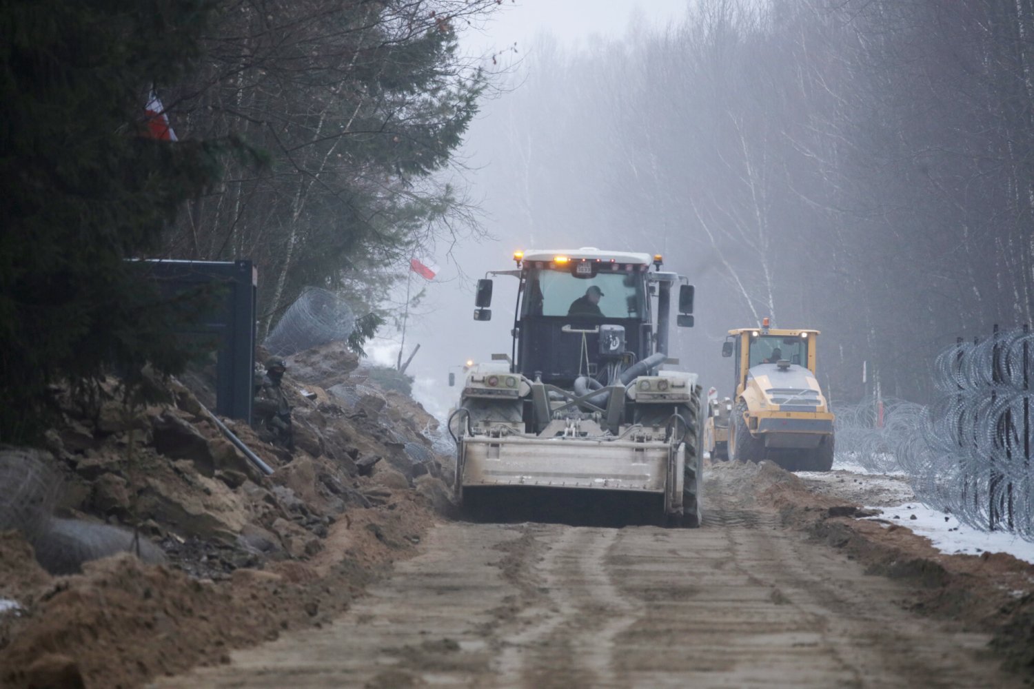 Budowa muru na granicy polsko-białoruskiej