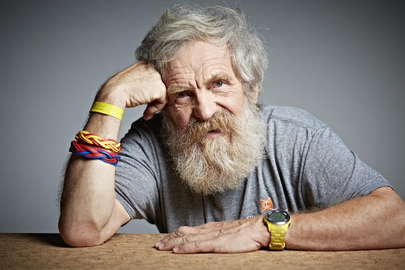 Aleksander Doba przerwał swoją podróż przez Atlantyk przez huragan.