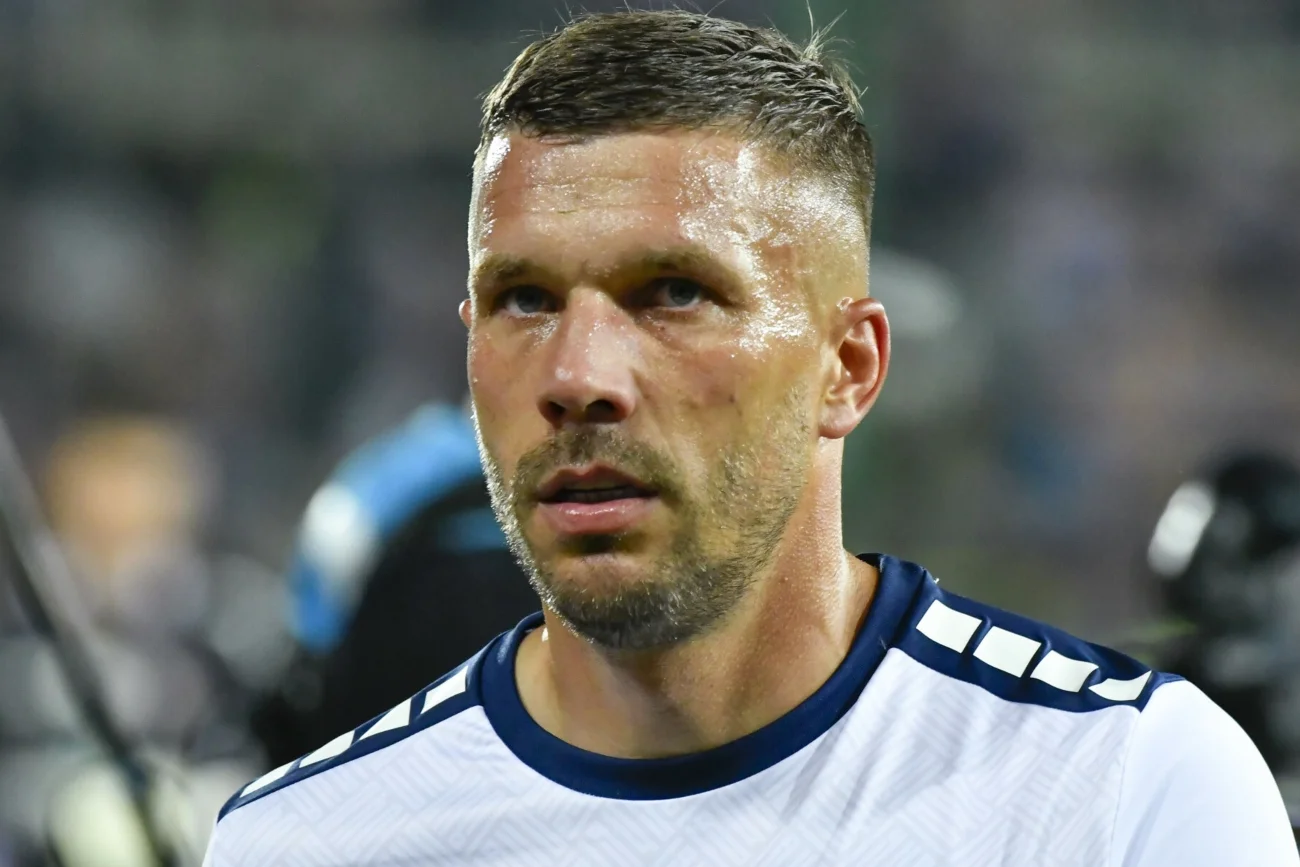 Lukas Podolski wróci do Niemiec? Kontrakt znanego piłkarza z Górnikiem dobiega końca