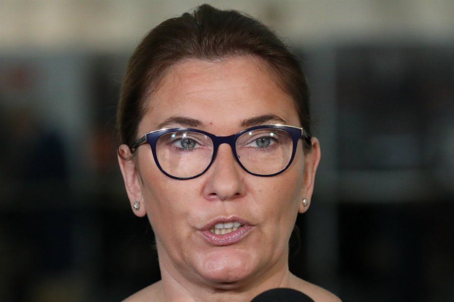 Beata Mazurek odpierała zarzuty opozycji ws. afery KNF. Podała przykład Donalda Tuska i Amber Gold.