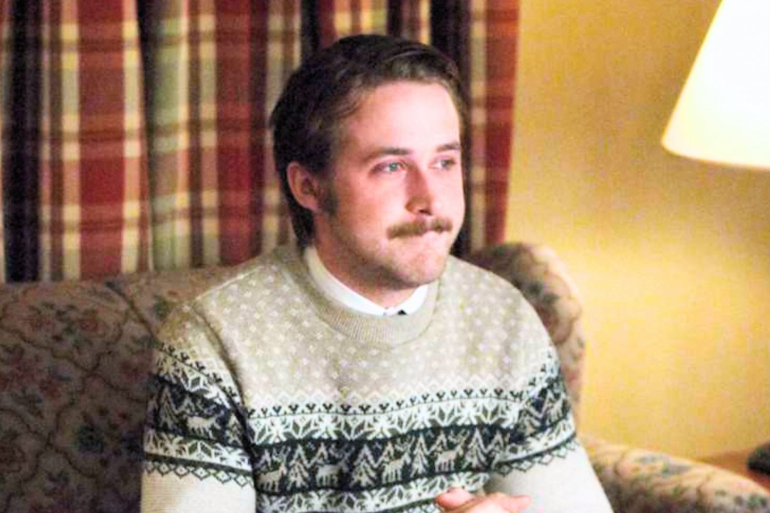 Słodko-gorzka perełka z Ryanem Goslingiem. Wciąż jest jedną z najlepszych jego ról Ryan Gosling w filmie "Miłość Larsa"