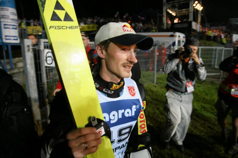 Adam Małysz będzie komentował skoki narciarskie w Eurosporcie