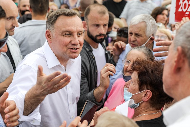 Andrzej Duda w pierwszej turze wyborów zwyciężył w 12 województwach.