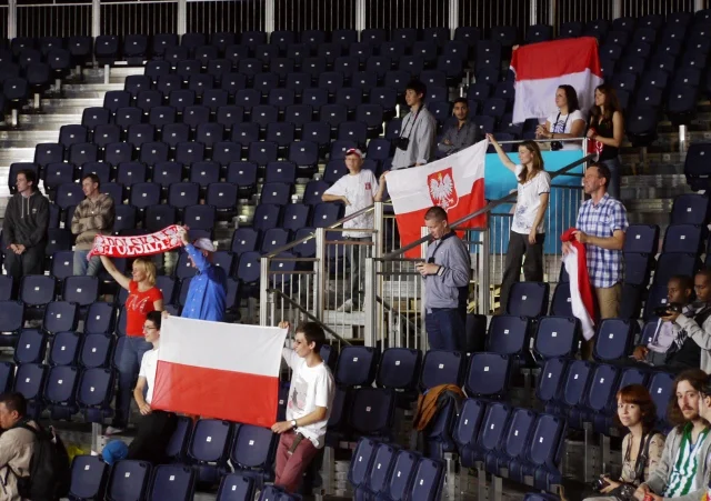 Niewielki polski kontyngent w ExCel arenie, czekający teraz na Mazurka Dąbrowskiego.