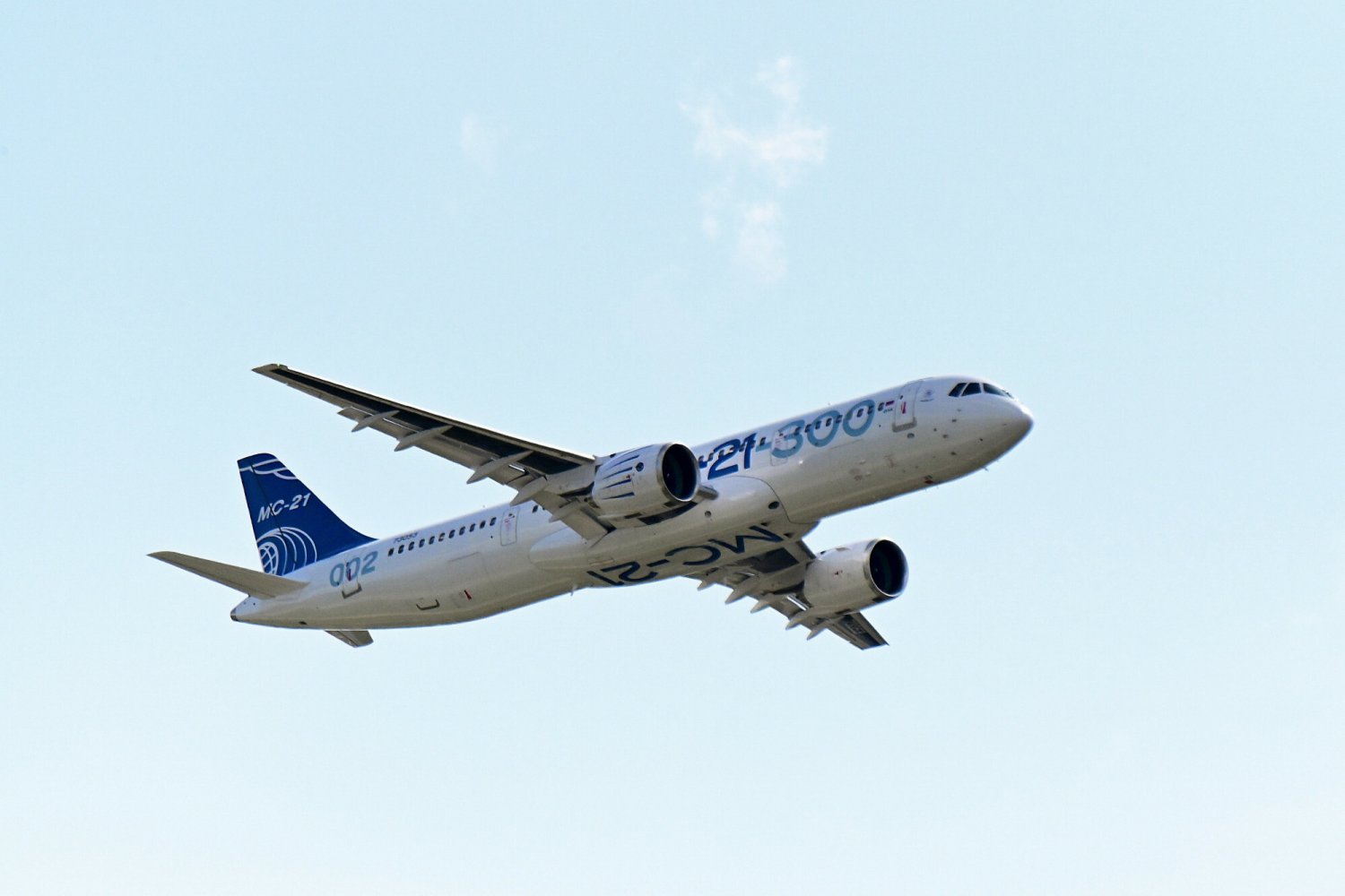 Pomimo zakazu lotów nad Polską dla Rosji, maszyny rosyjskie wciąż pojawiają się nad polskim niebem.