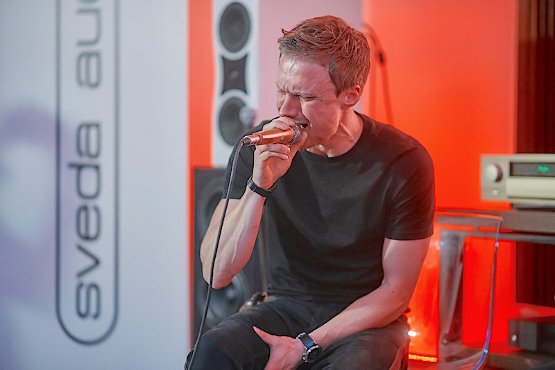 Potwierdzamy: ten człowiek naprawdę ma głos