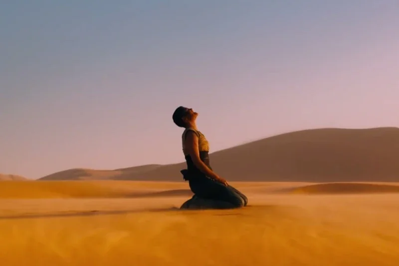 Charlize Theron w "Mad Max: Na drodze gniewu"