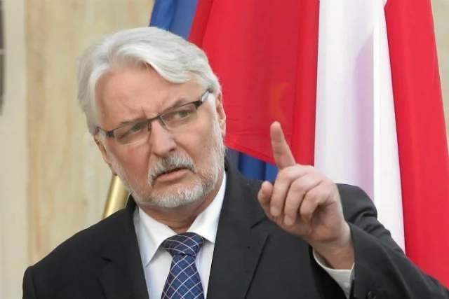 Witold Waszczykowski zdradził, że rząd rozważał  przeniesienie obchodów z 11 listopada... na inny dzień.