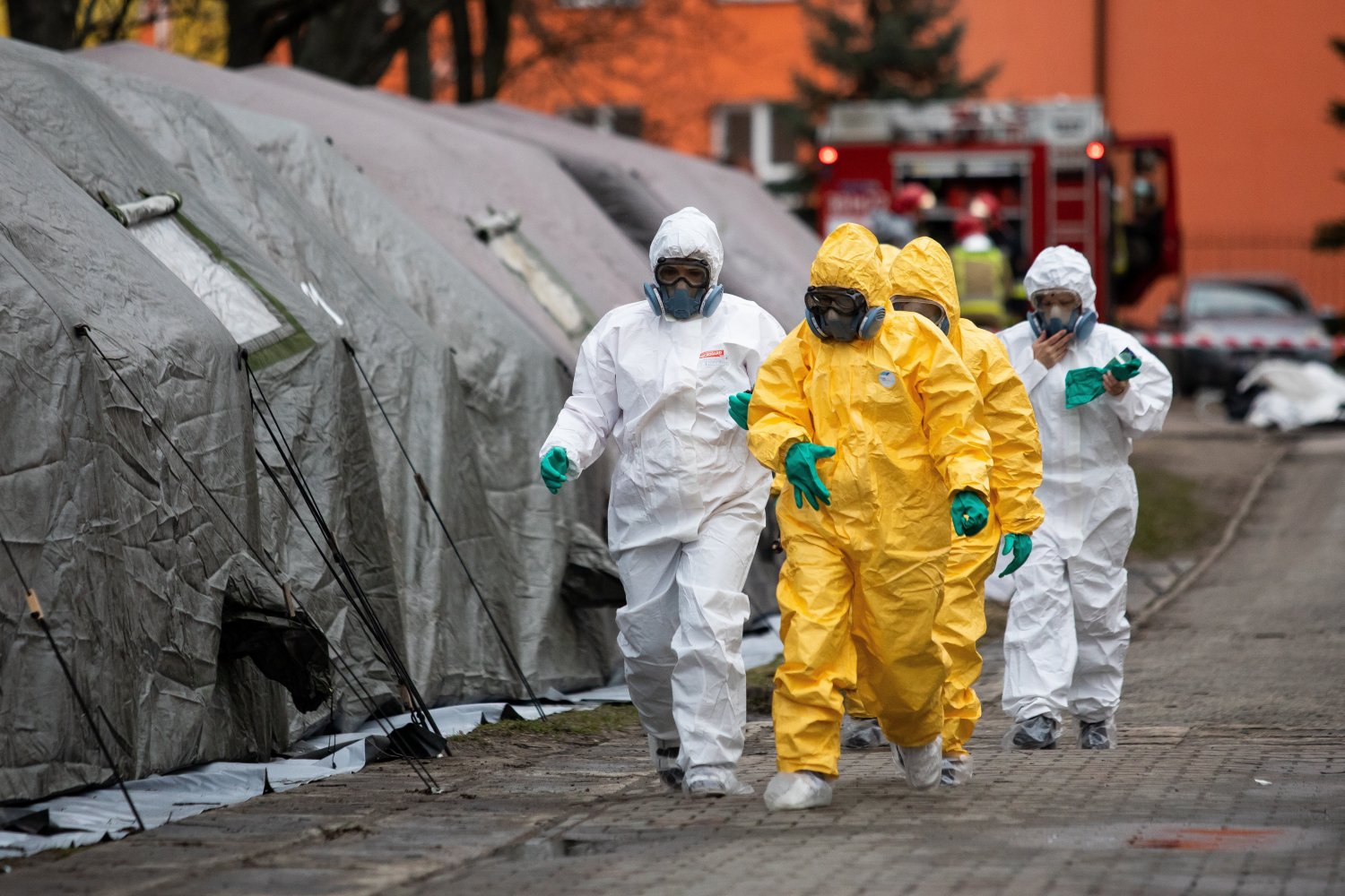 W Polsce wprowadzono stan zagrożenia epidemicznego. Co to oznacza?