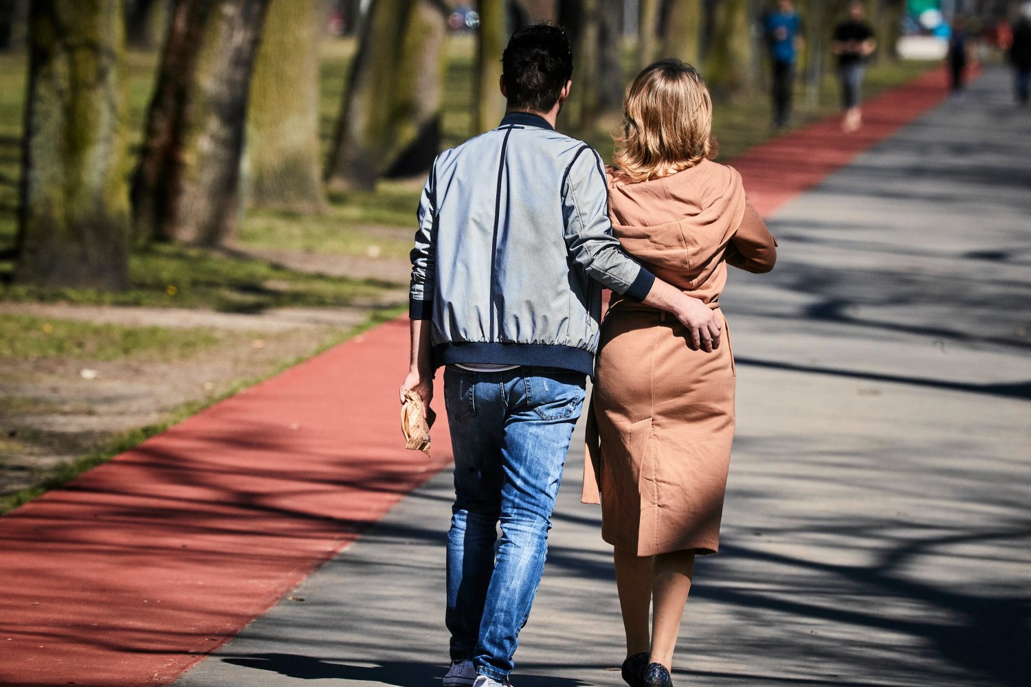 Grudzień rozpoczął się jak na zimę przystało, ale za chwilę na moment przywędruje do Polski wiosna