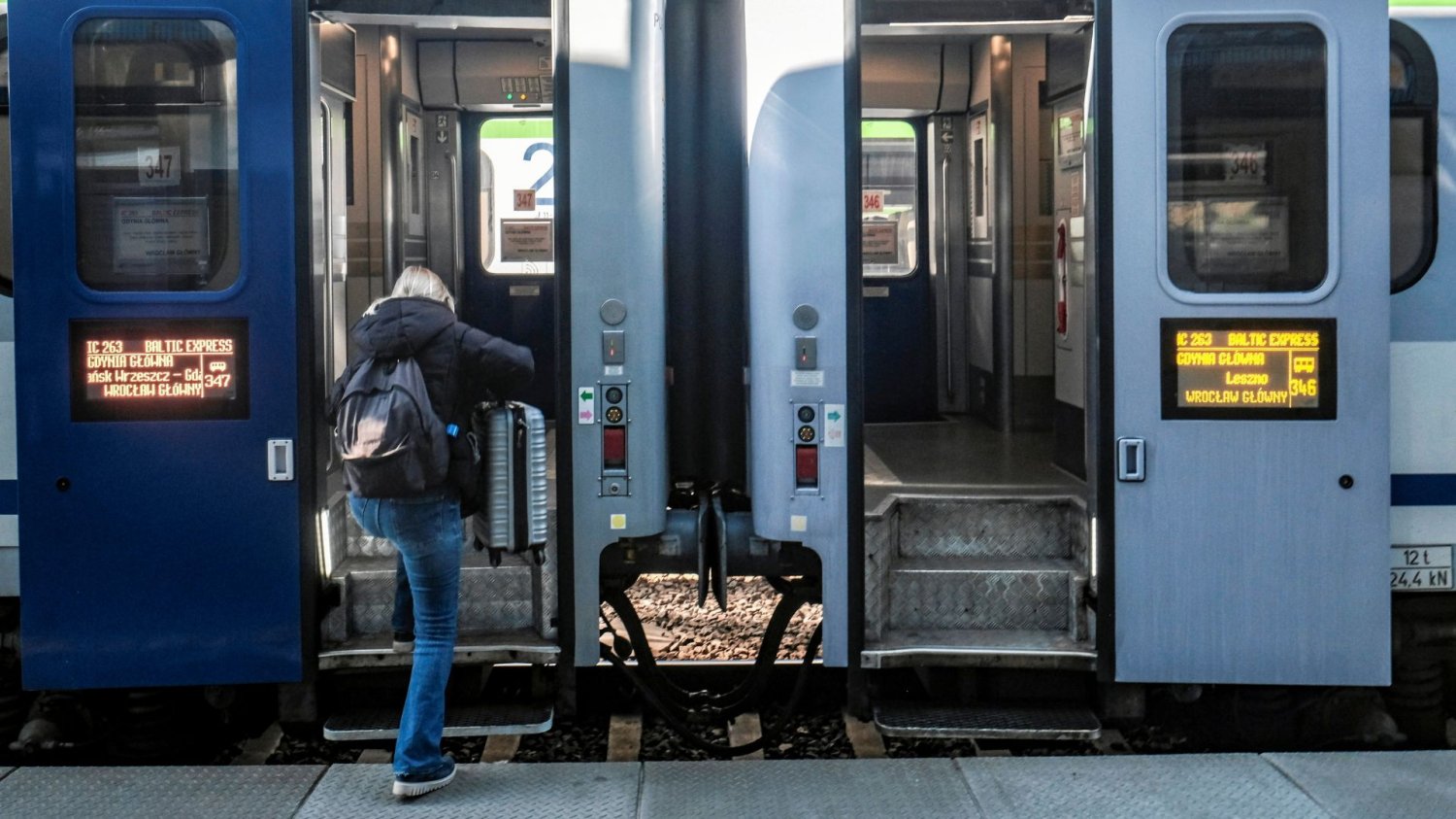 Bilety na trasy międzynarodowe PKP Intercity ze 180-dniowym wyprzedzeniem PKP Intercity sprzeda bilety na trasy międzynarodowe pół roku wcześniej